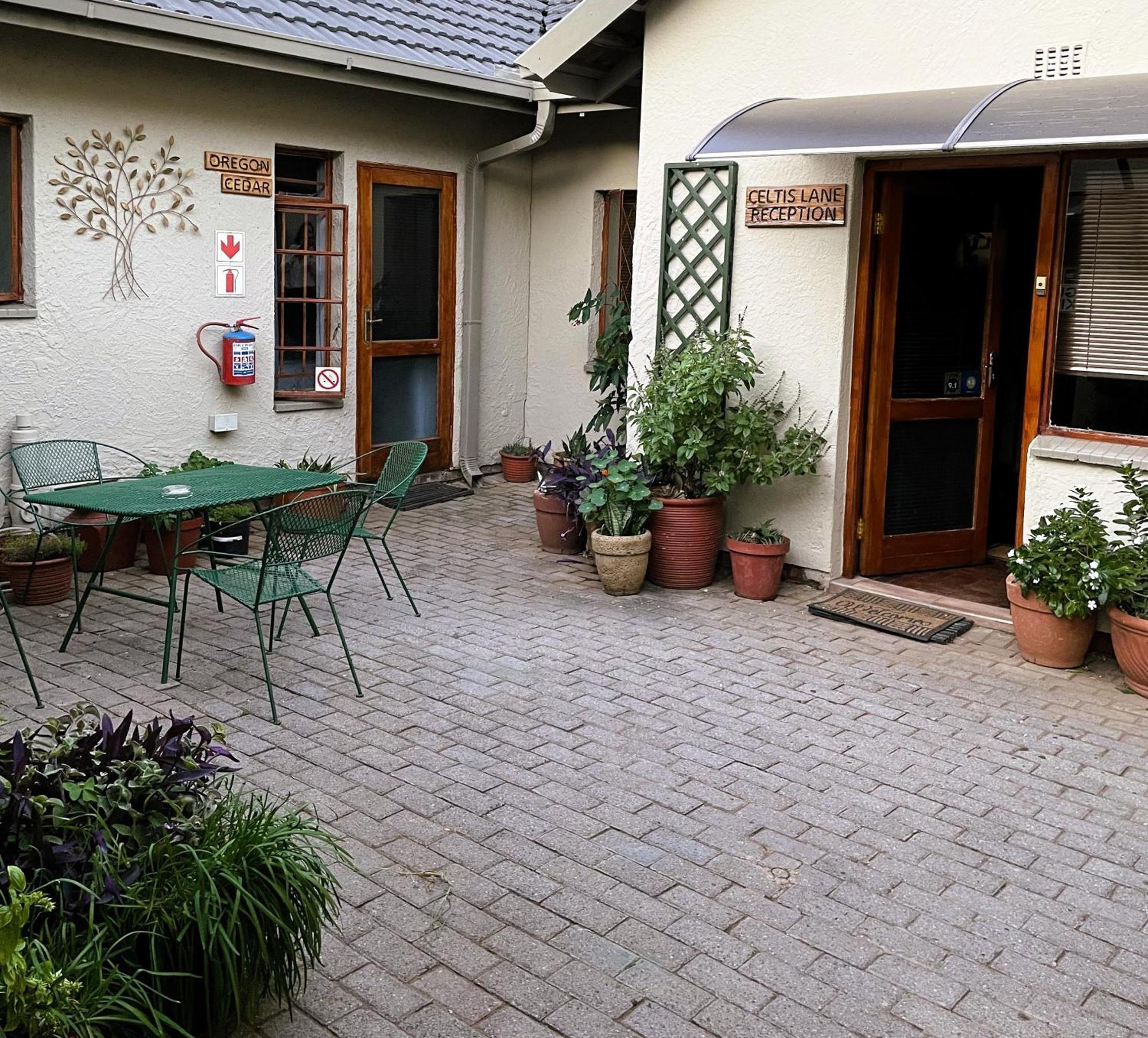 Celtis Lane Guest House Boksburg Exterior foto